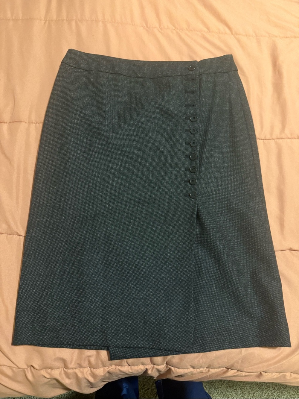 Ann‎ Taylor Button-Front Pencil Skirt
